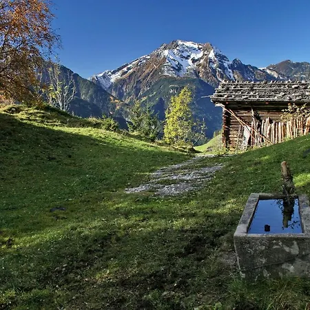 Alpen Moigg Apartmán *