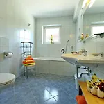 Alpen Moigg Apartment
